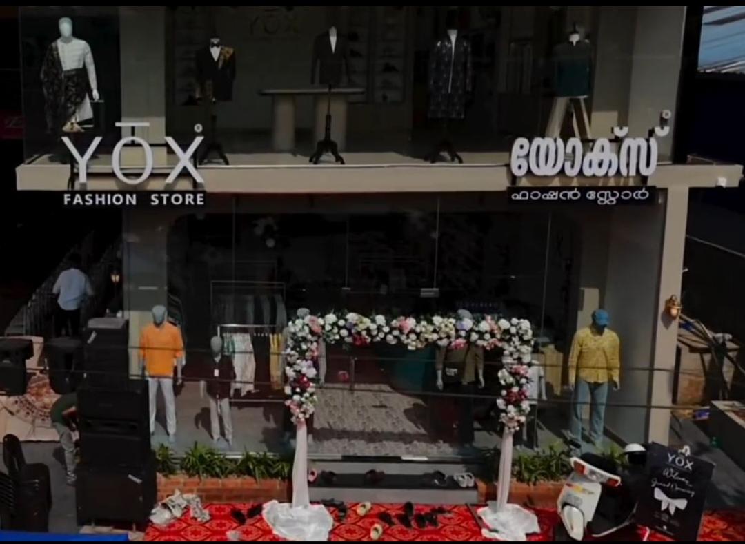 Yox Gents Shoppe in Irikkur